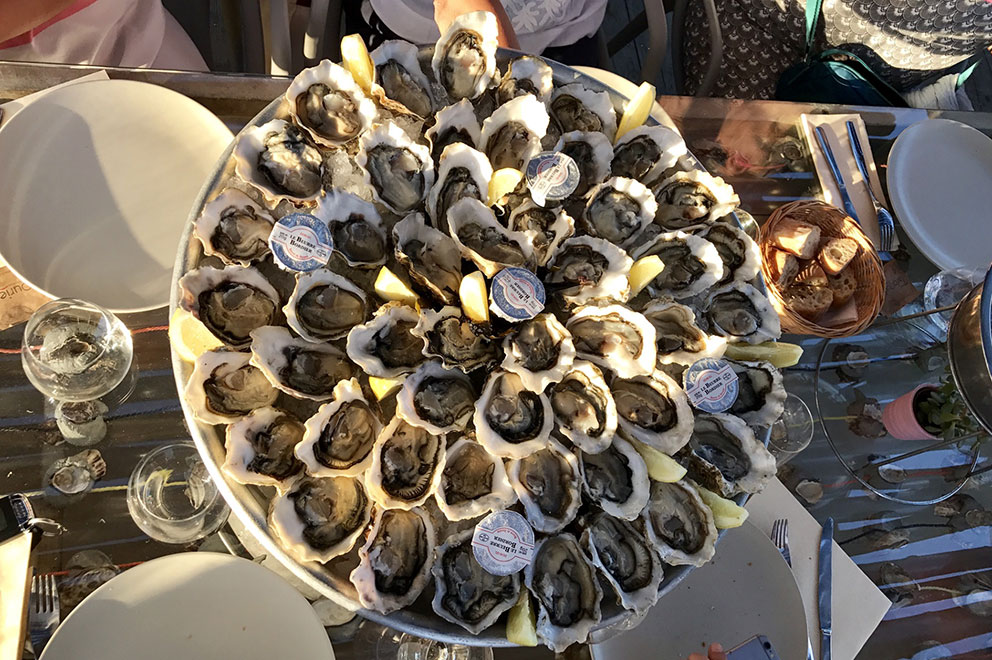 Taste an oyster Platter